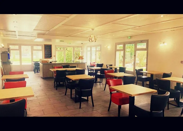 호텔 Premiere Classe Chantilly Sud Luzarches *